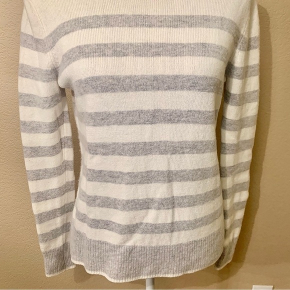 Magaschoni Sweater Small White Grey Stripes Gold Buttons Collar Wool Cashmere - Picture 3 of 14